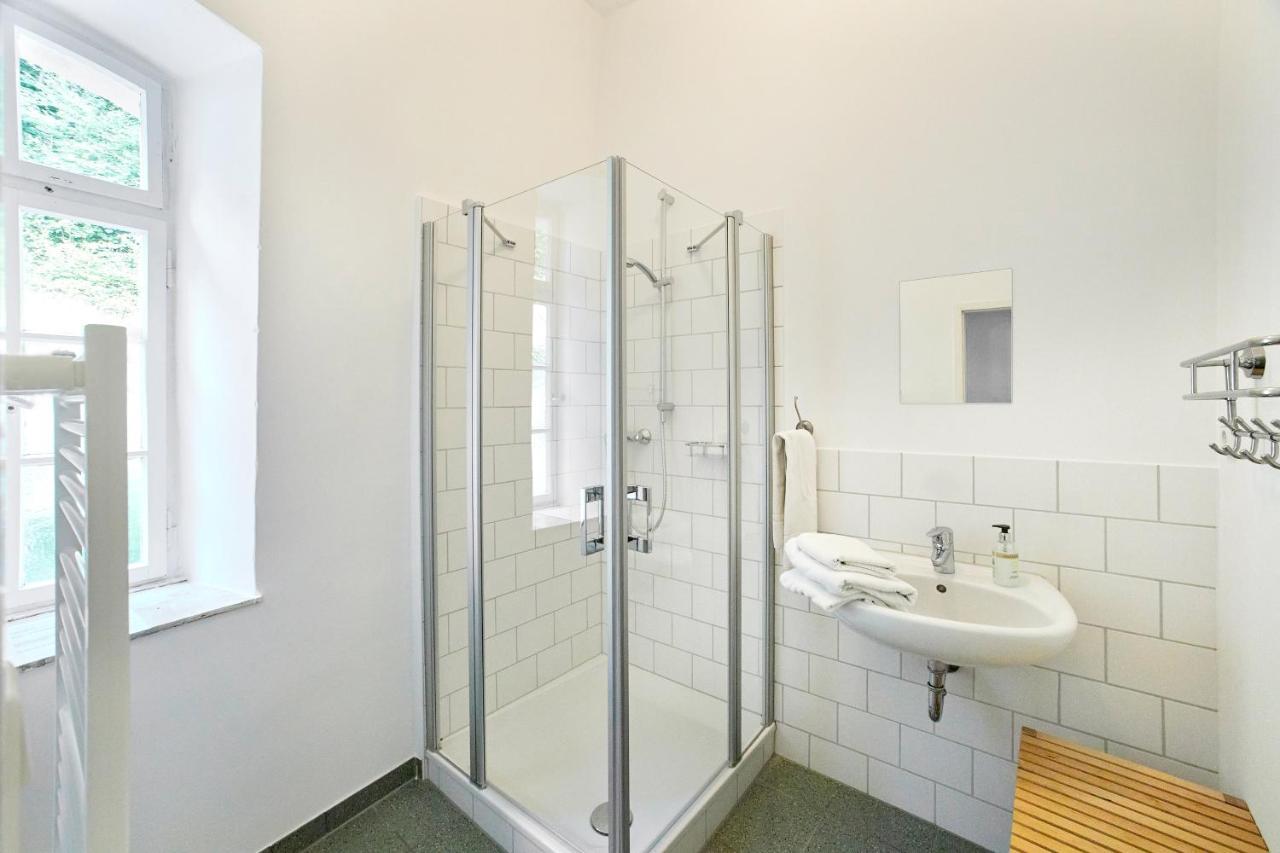 Quellenhof - Wohnen Im Denkmal - Wohnung "Hirtenturm" ブランケンハイム エクステリア 写真